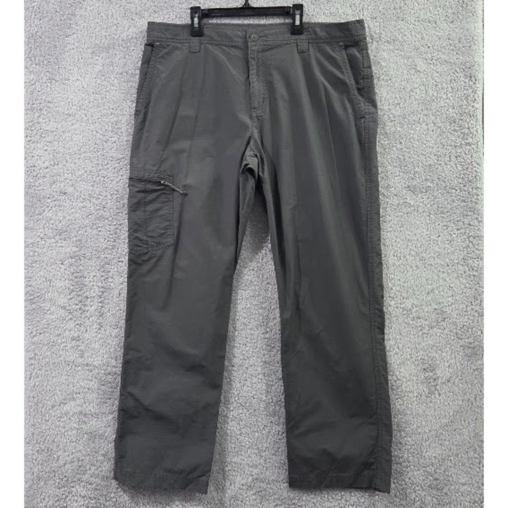 Columbia Men's 38x30 Gray Ripstop Cargo Hiking Pants Outdoor Fishing Lightweight